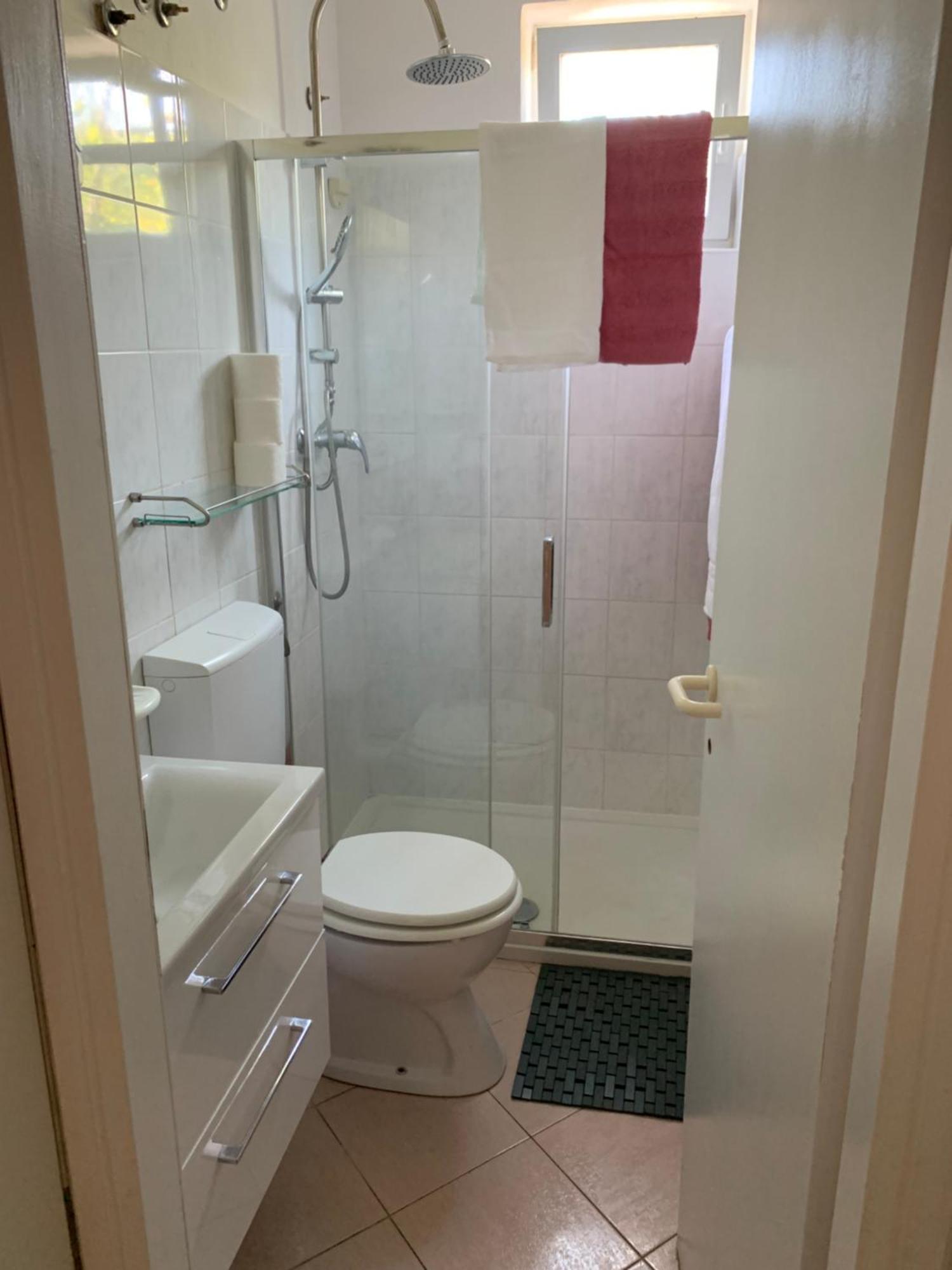 Apartments Mia Бибине Екстериор снимка