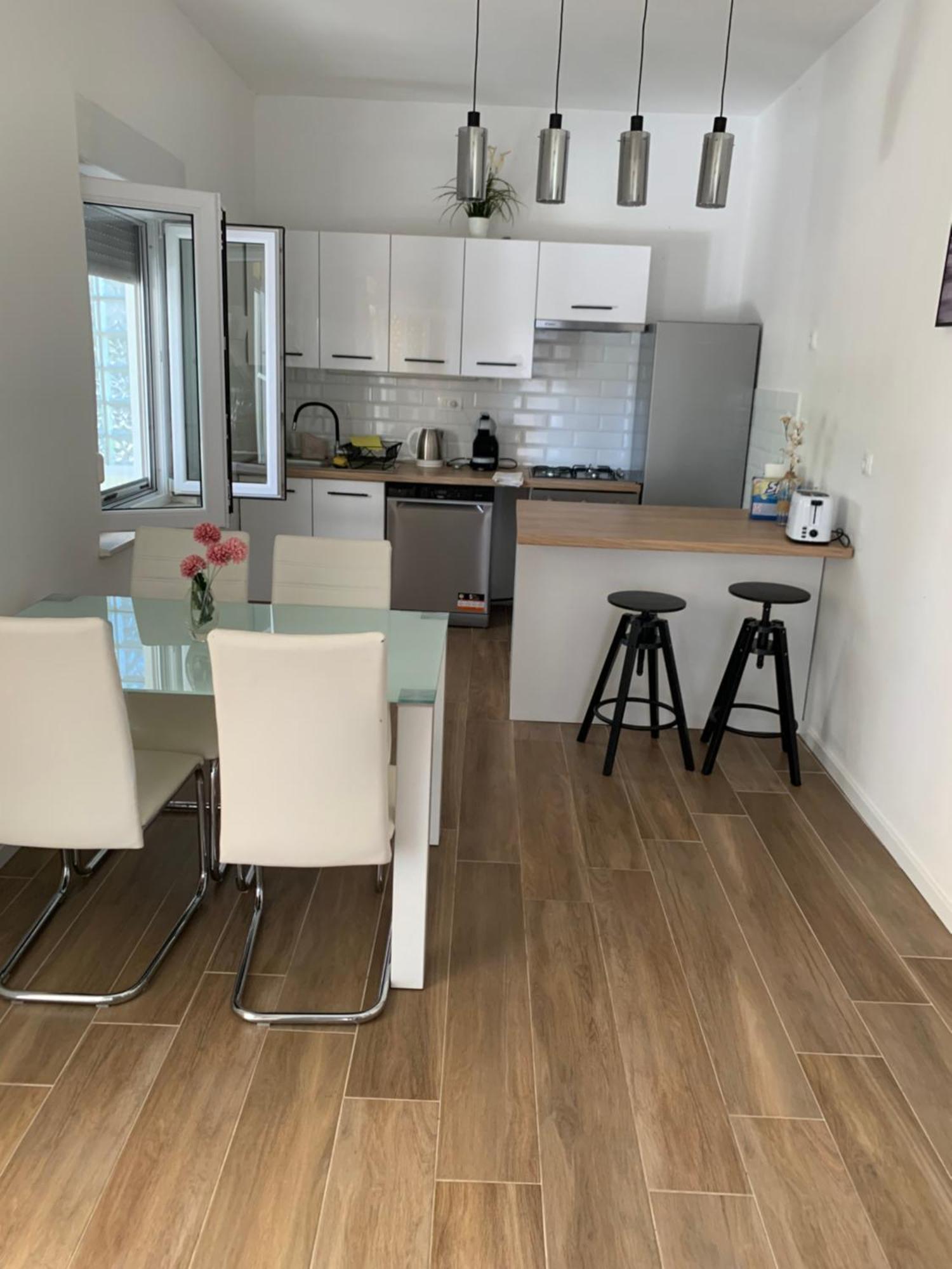 Apartments Mia Бибине Екстериор снимка