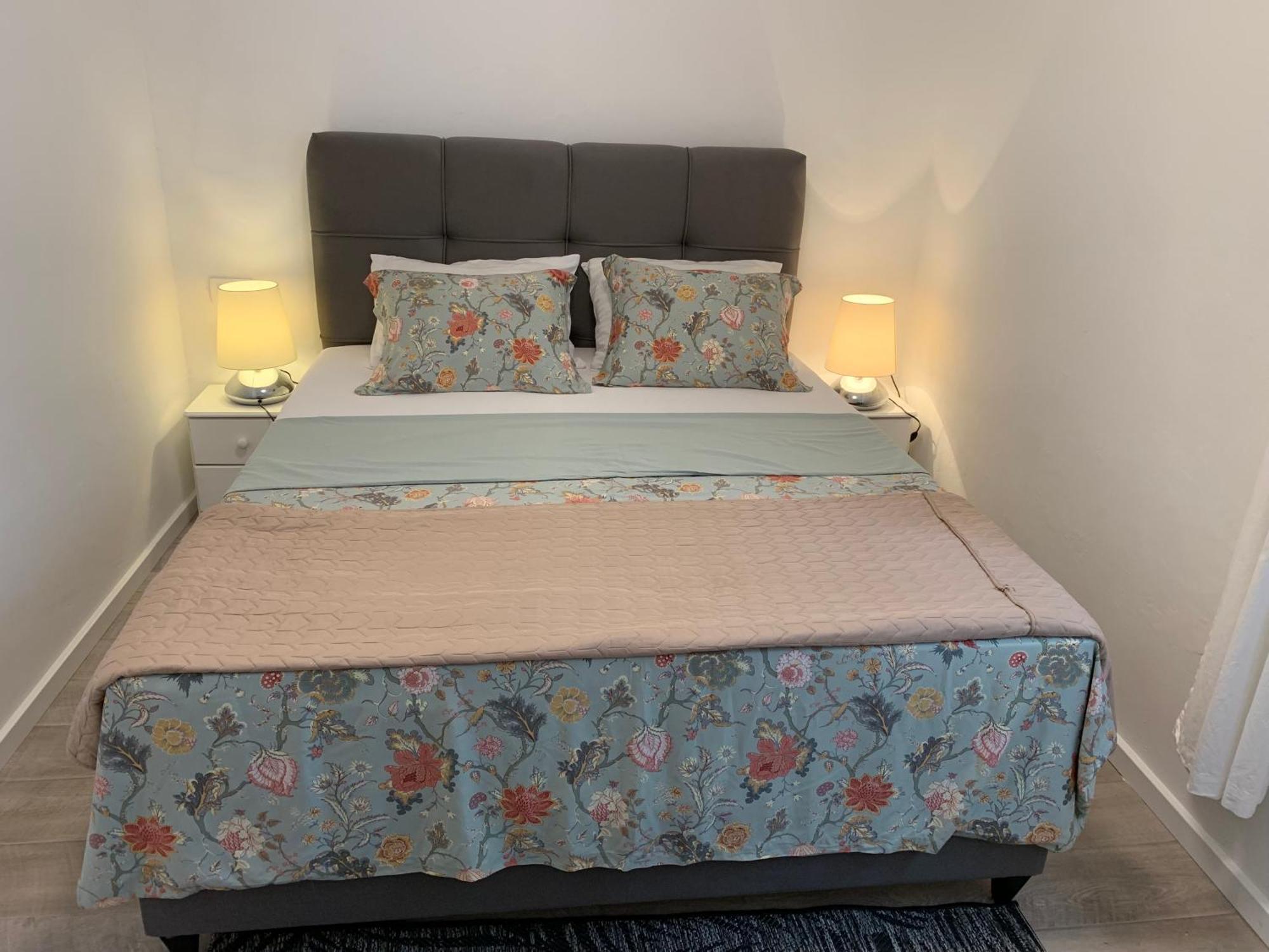 Apartments Mia Бибине Екстериор снимка