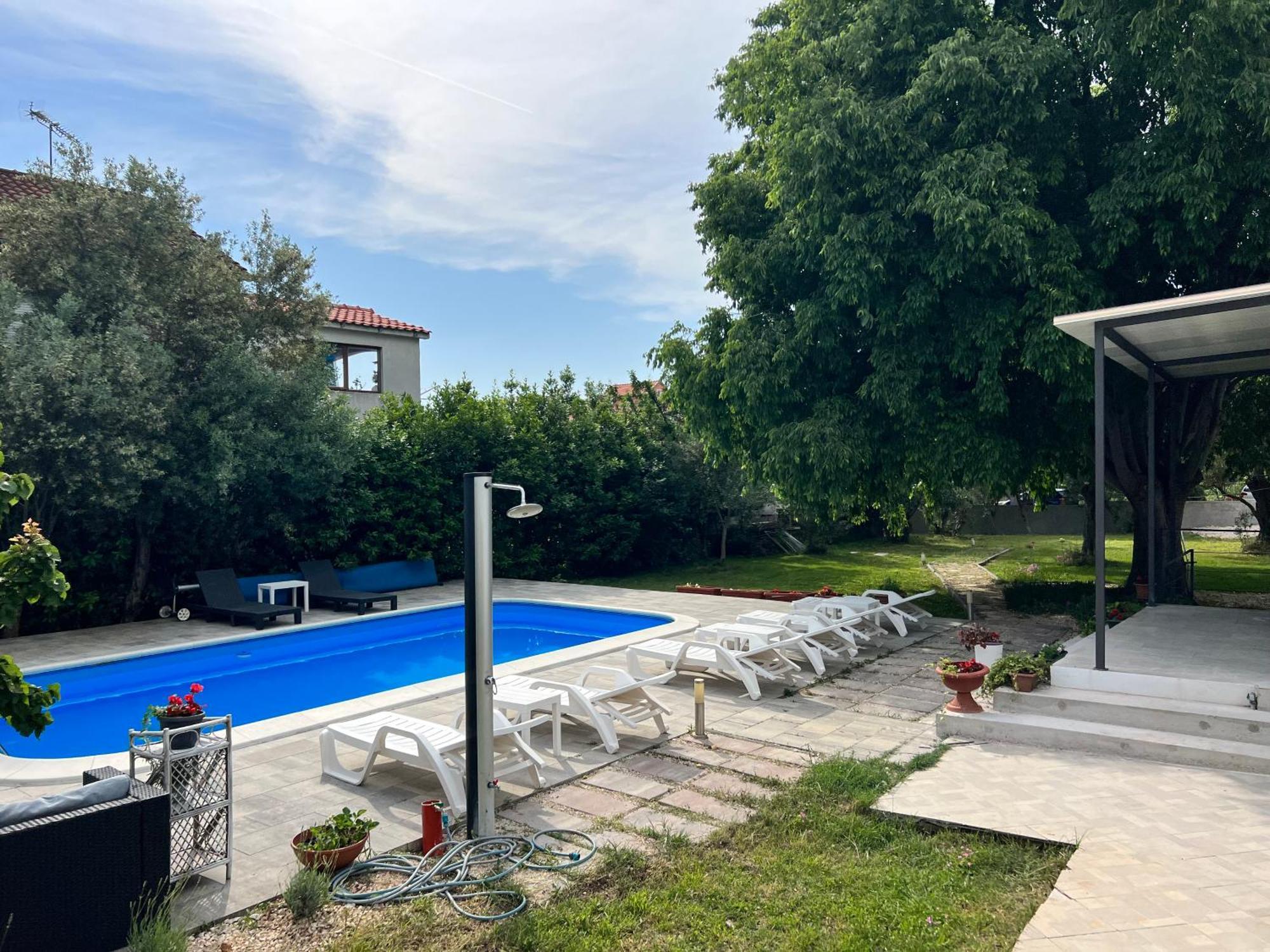 Apartments Mia Бибине Екстериор снимка