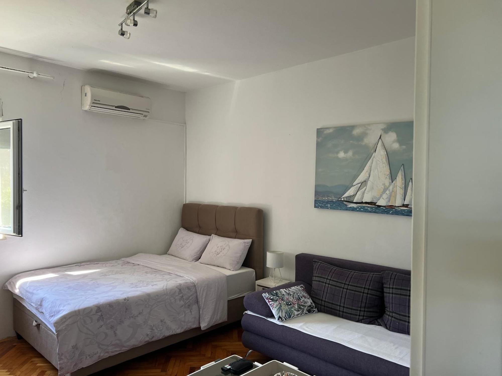 Apartments Mia Бибине Екстериор снимка